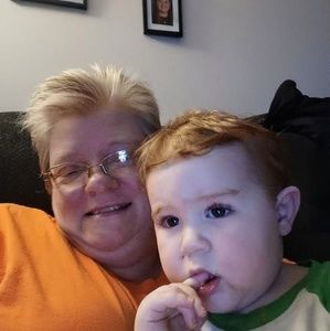 Meet your Posher, Nina